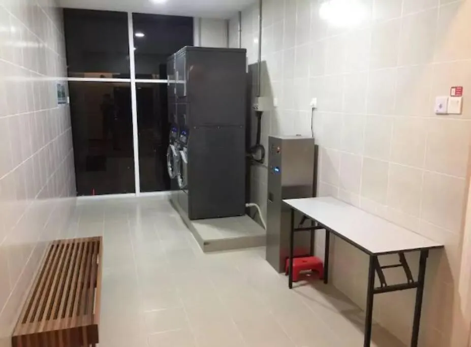 Apartment 【Netflix】Suasana Suites,Nxt To Ciq【Poolgym&Wifi】 Johor Bahru
